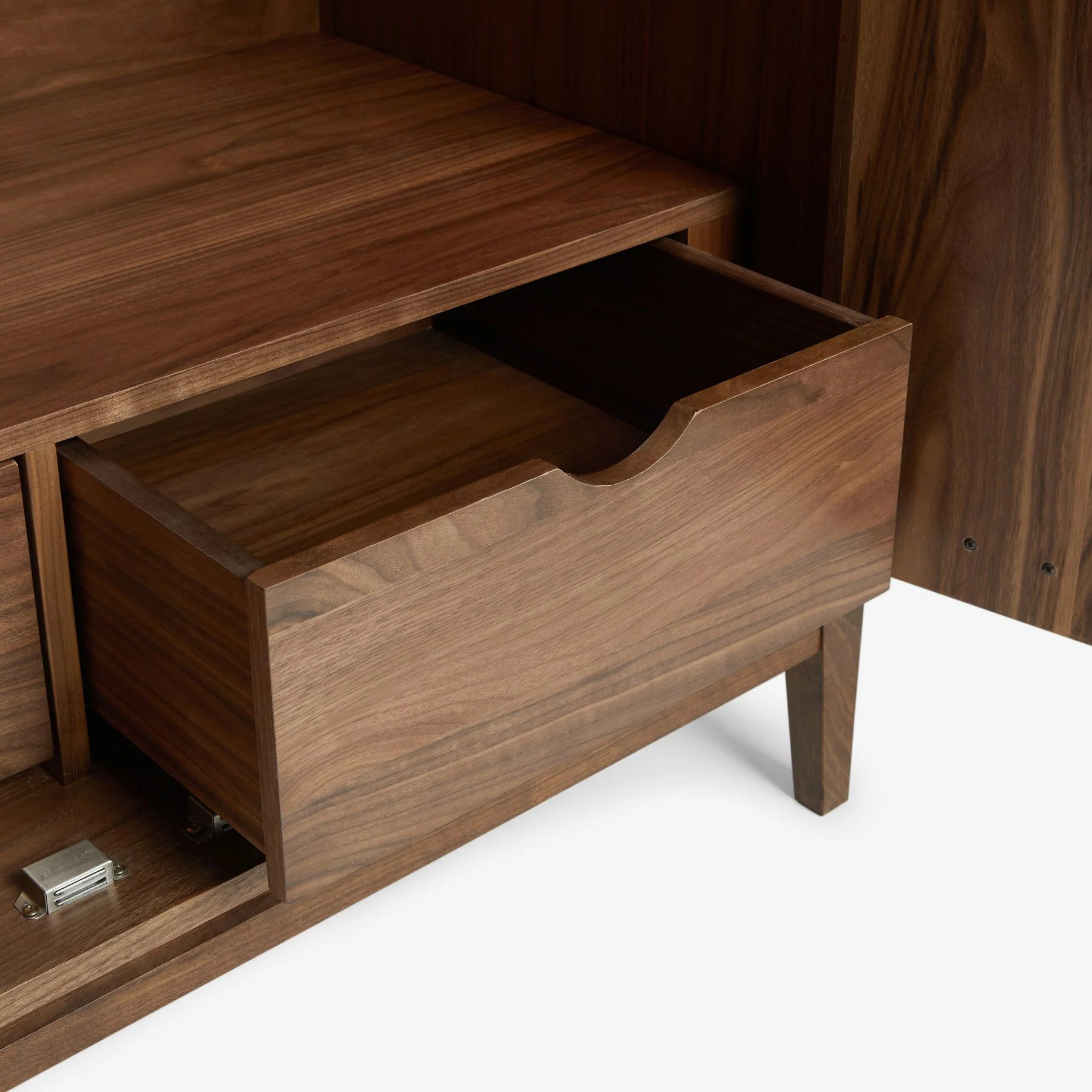 Nordwyn Wardrobe - Solid Walnut/Teak/Oak Wood - Image 6